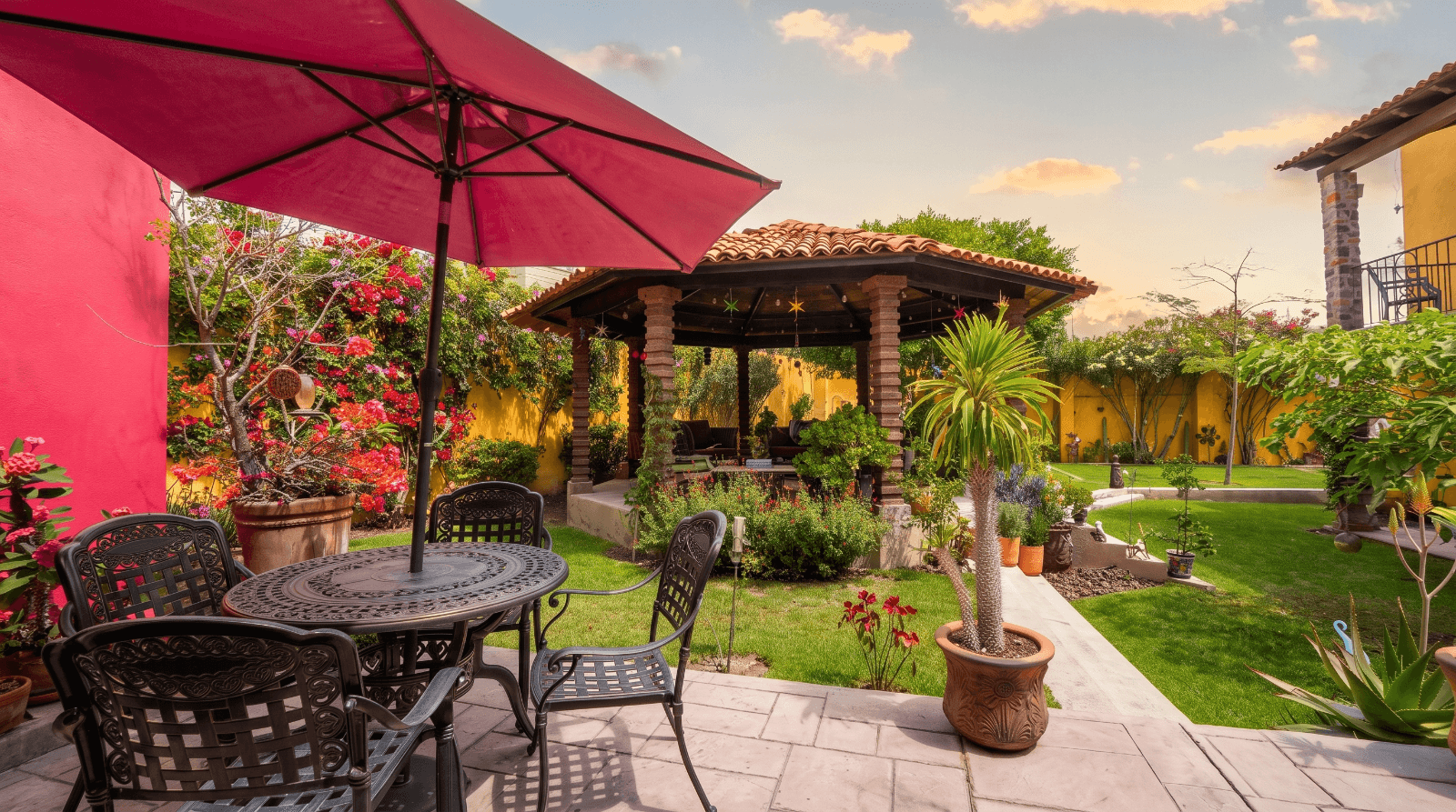 Casa Mariposa | Garden Oasis — photo 1 of 10