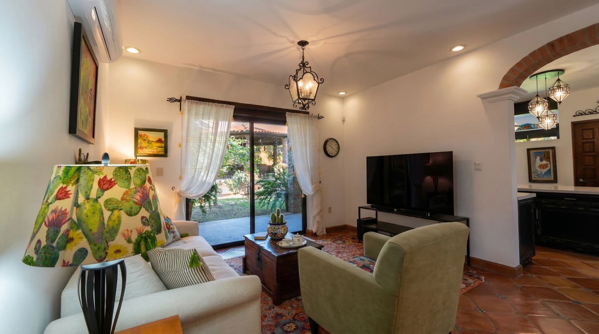 Casa Mariposa | Garden Oasis — photo 2 of 10