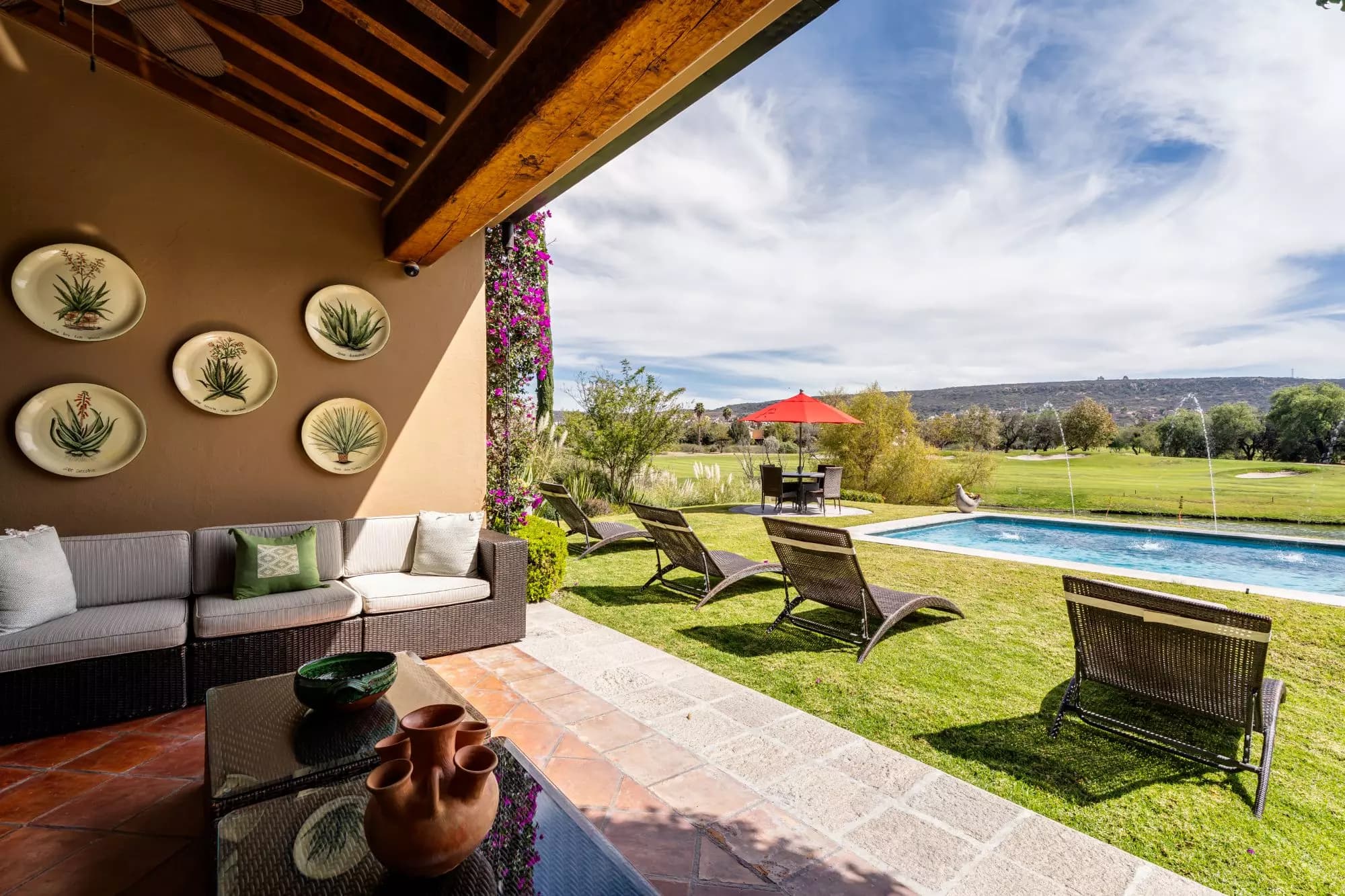 Casa del Lago — photo 8 of 10