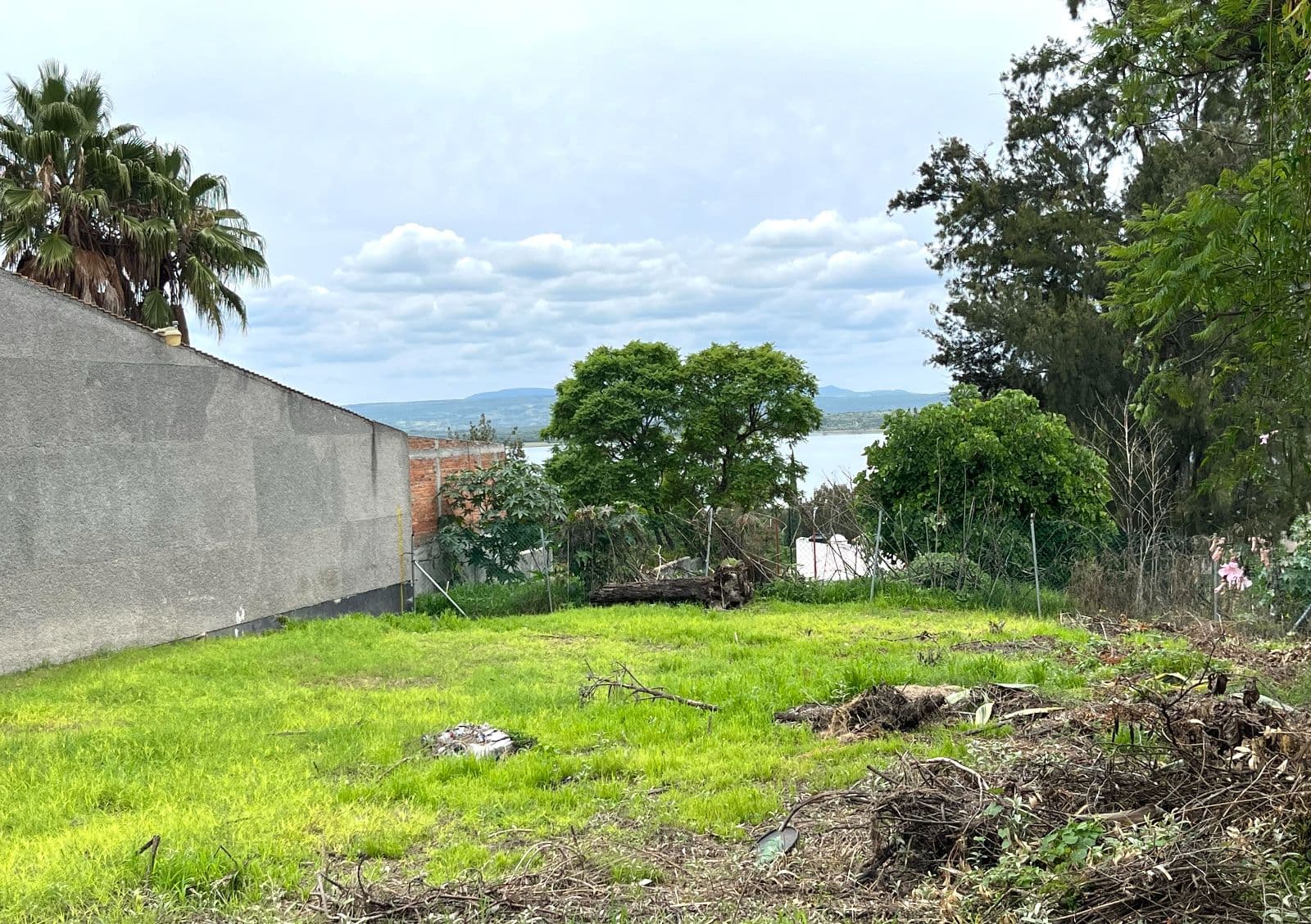 Los Frailes Corner View Lot — photo 2 of 5