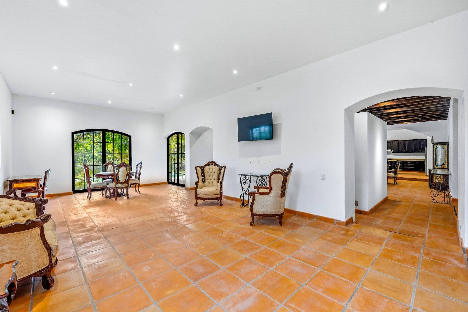 Casa Green — photo 6 of 10