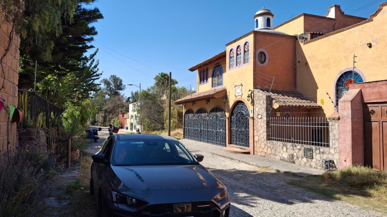 Casa De Una sola planta para renovar en villa de los frailes — photo 2 of 10