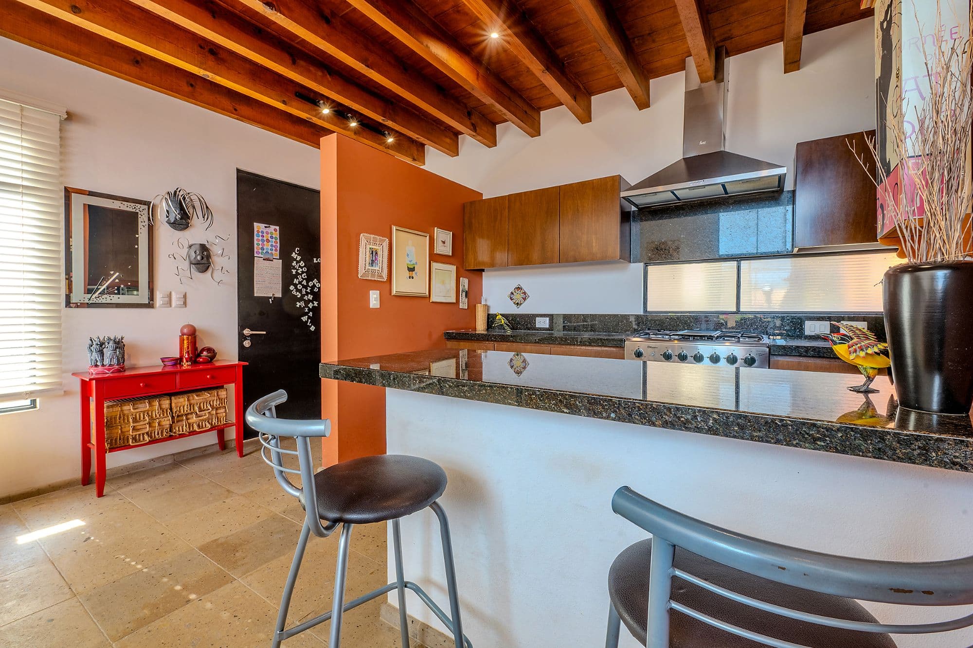 Casa Adrian — photo 8 of 10
