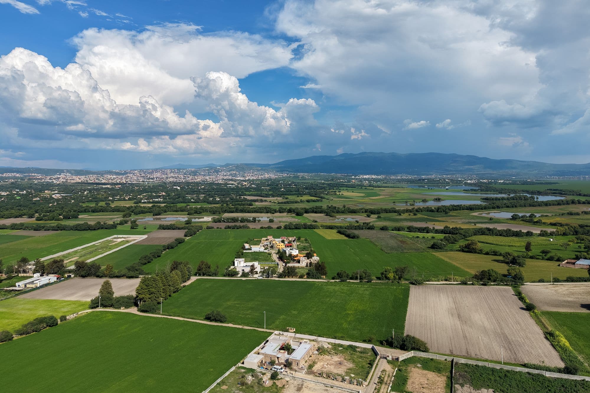 Laja Country Lot 5 — photo 1 of 10