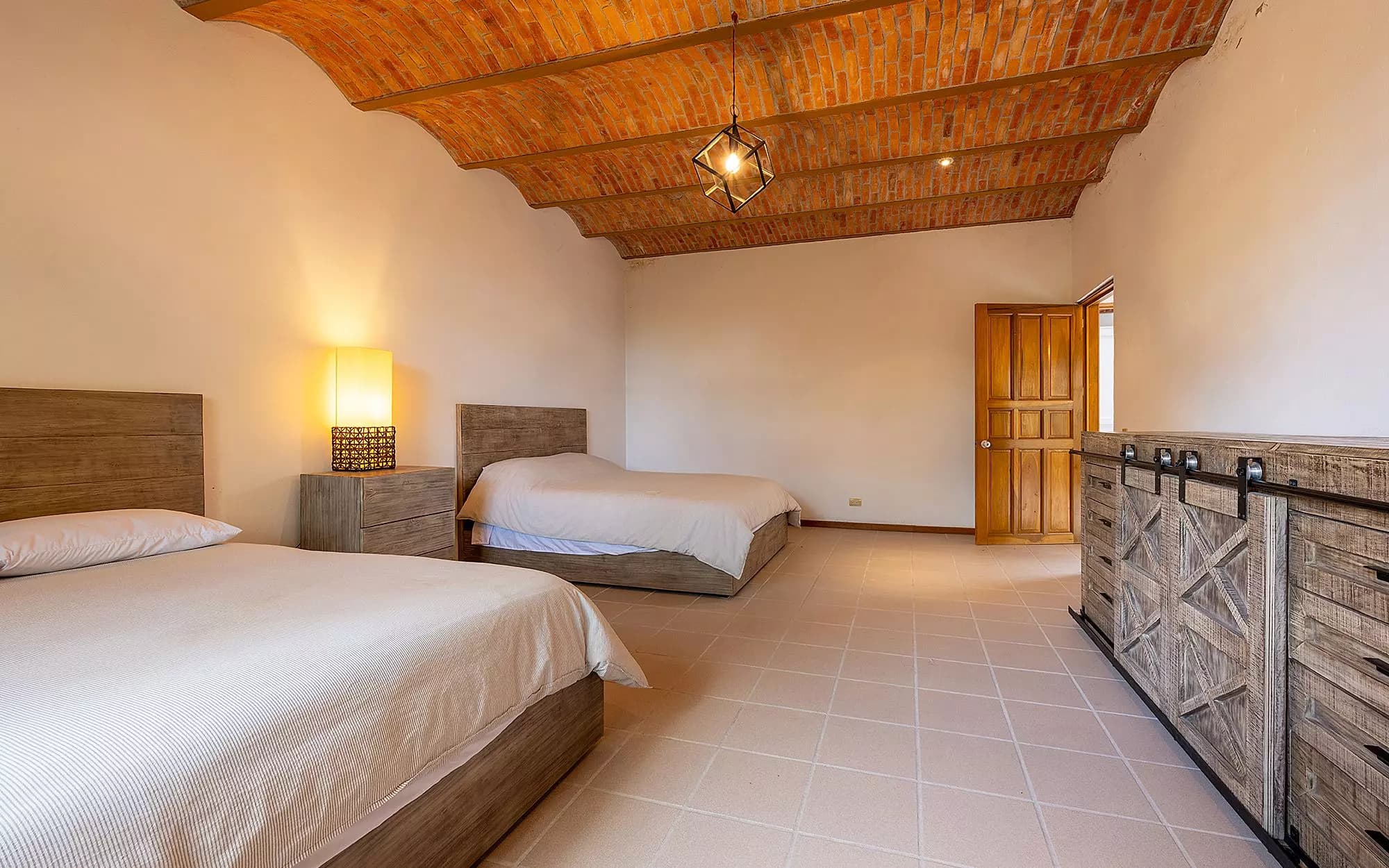 Casa Cardo — photo 2 of 10