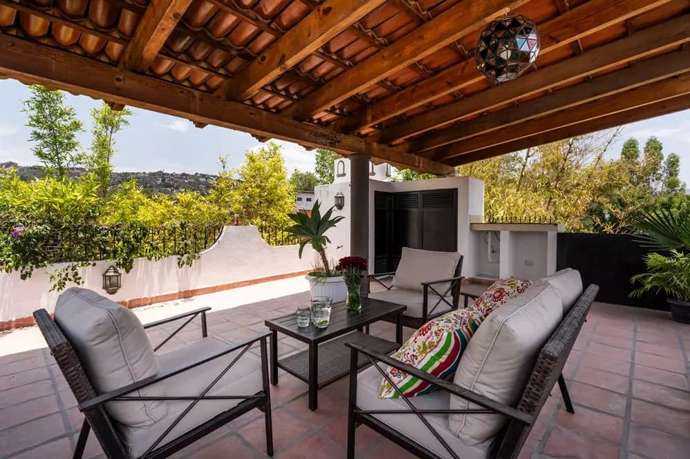 Villa Escondida — photo 7 of 10