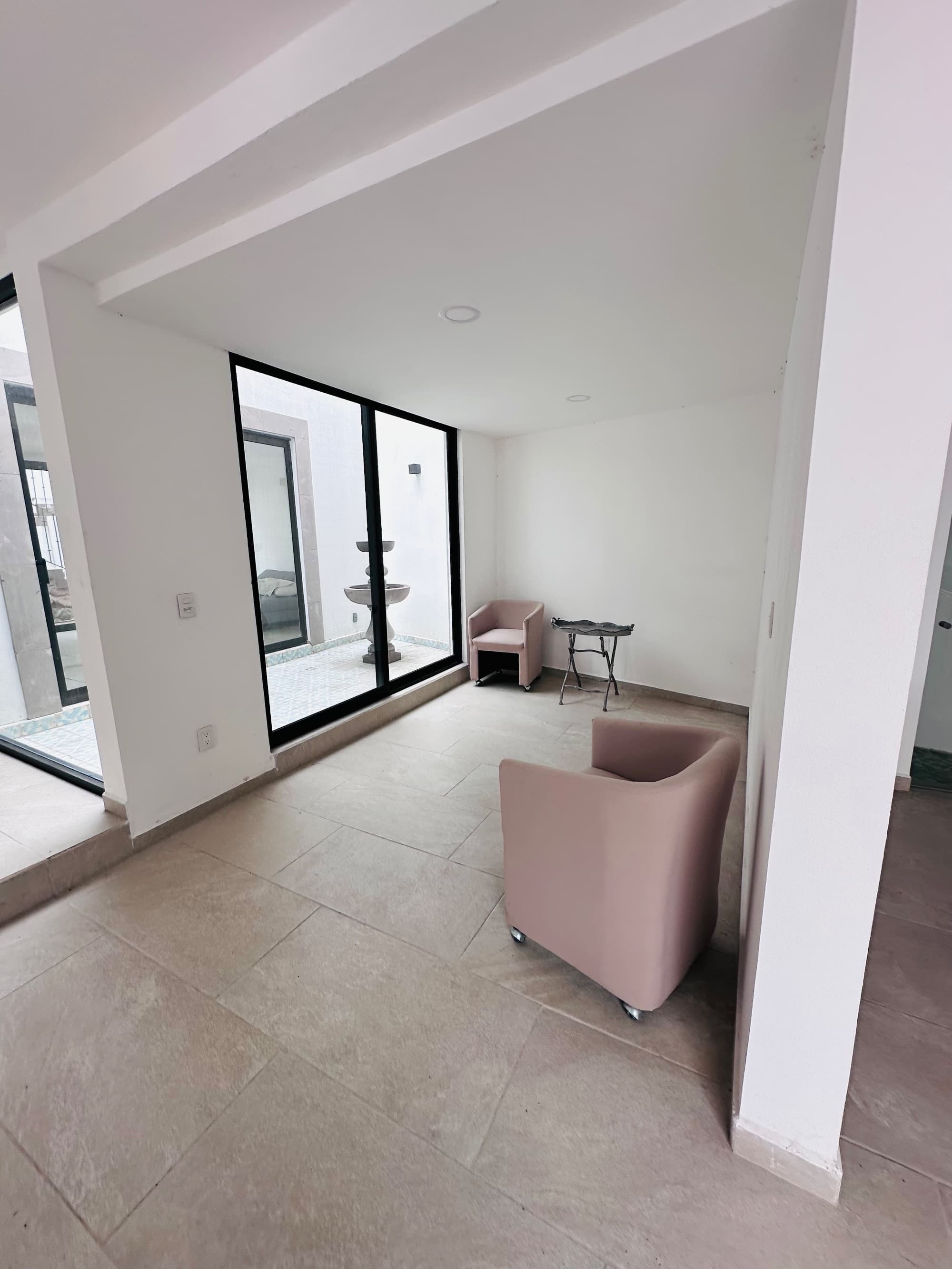 CASA VILLANUEVA — photo 4 of 9