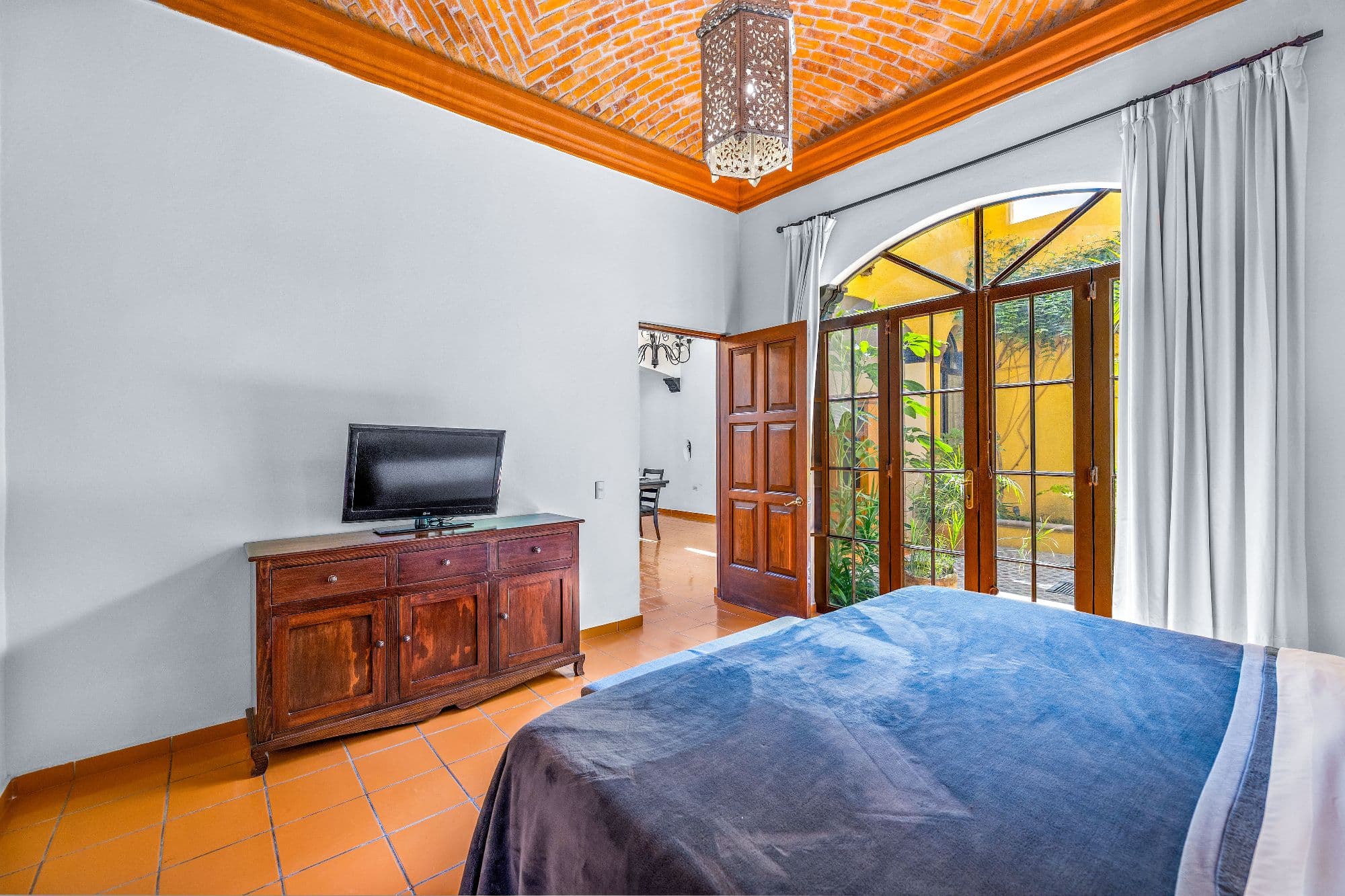 Allende Village - Villa #6 — photo 10 of 10