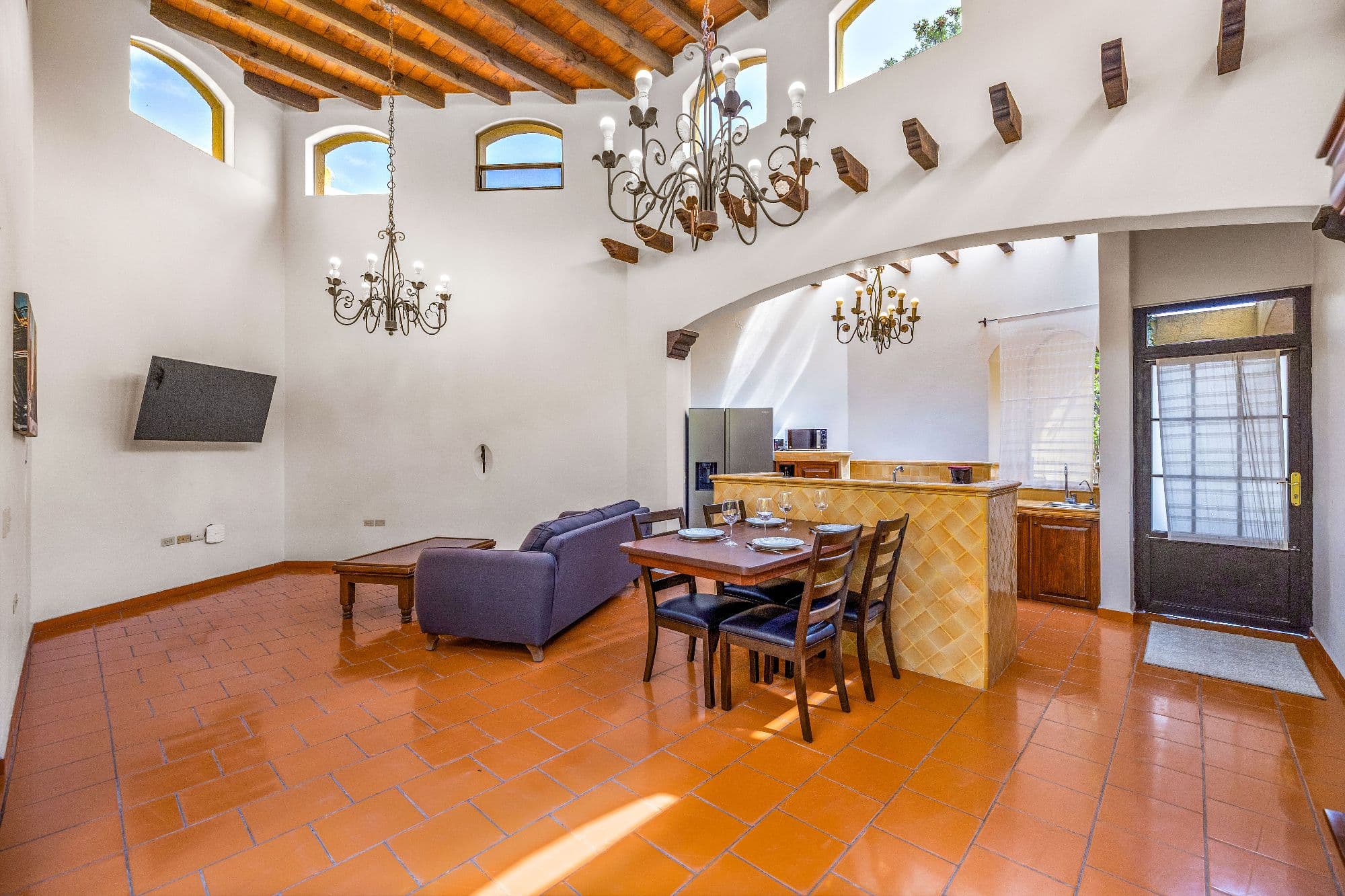 Allende Village - Villa #6 — photo 3 of 10