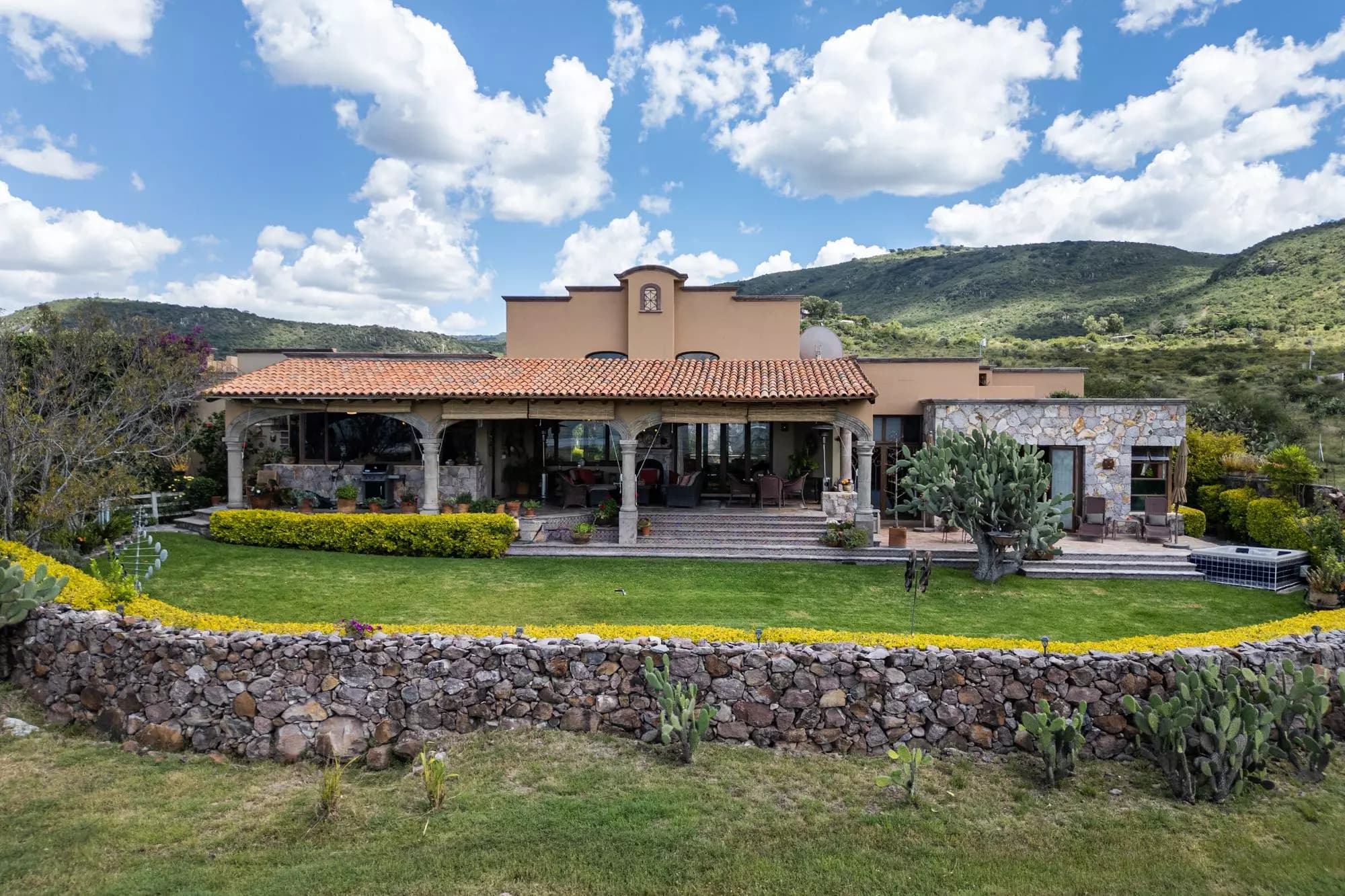 Casa del Sol — photo 8 of 10