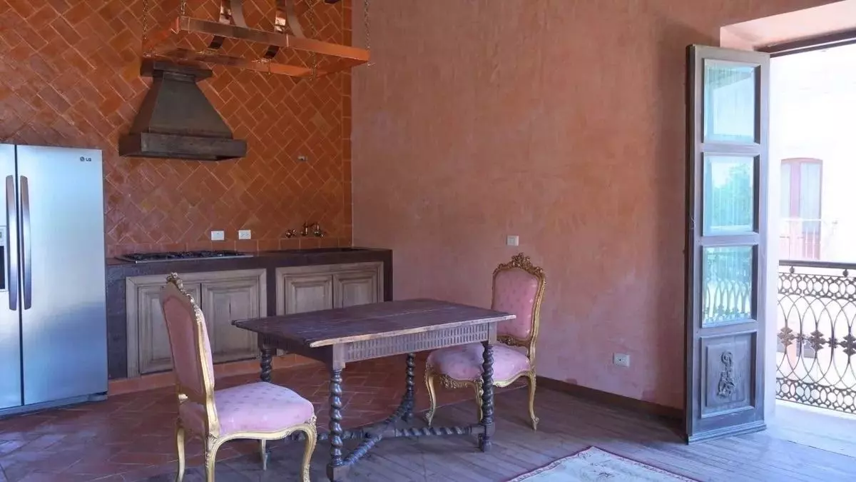 Casa Hidalgo 54 — photo 7 of 10