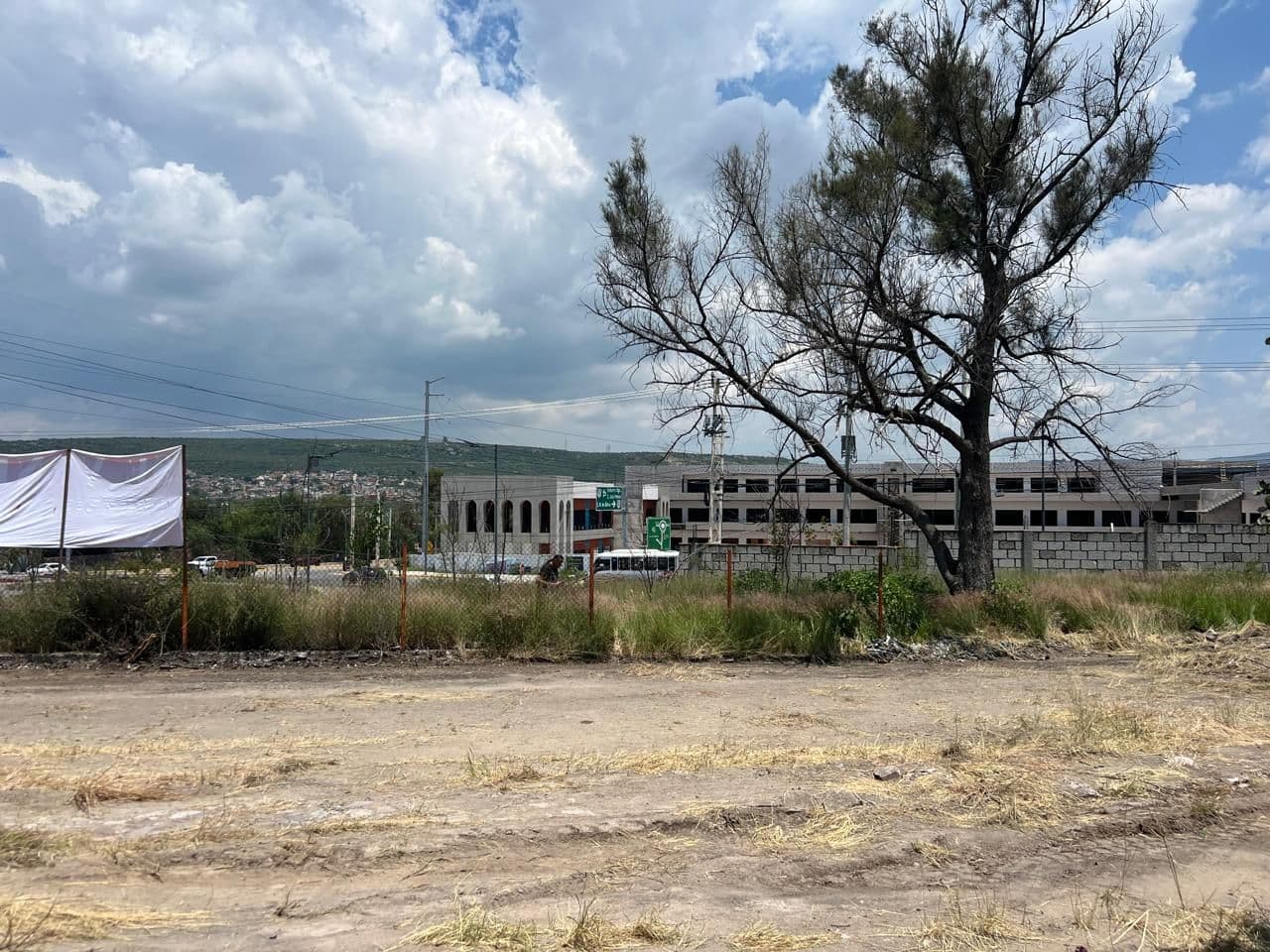 Lote Loma de San Miguel 17 — photo 1 of 10