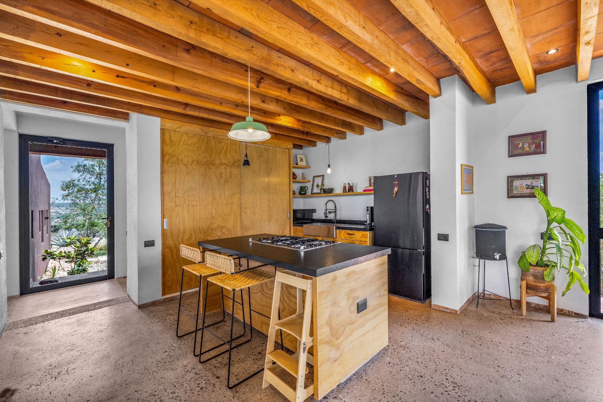 Villa Jacaranda - Architectural Country Living Near San Miguel — photo 6 of 10