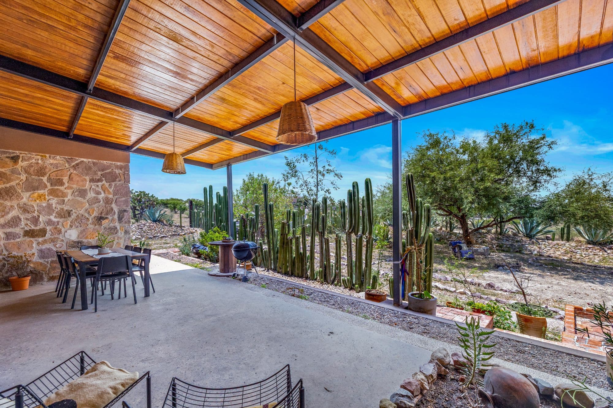 Villa Jacaranda - Architectural Country Living Near San Miguel — photo 7 of 10