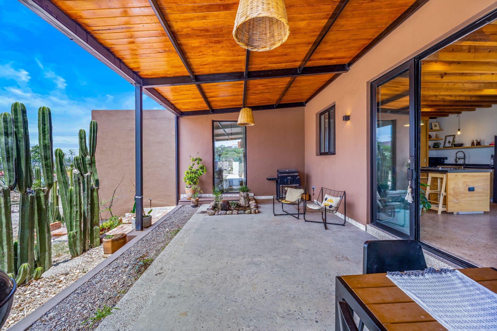 Villa Jacaranda - Architectural Country Living Near San Miguel — photo 8 of 10