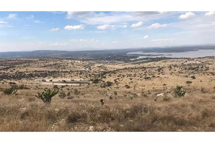 Home Site By Presa Allende — photo 5 of 6