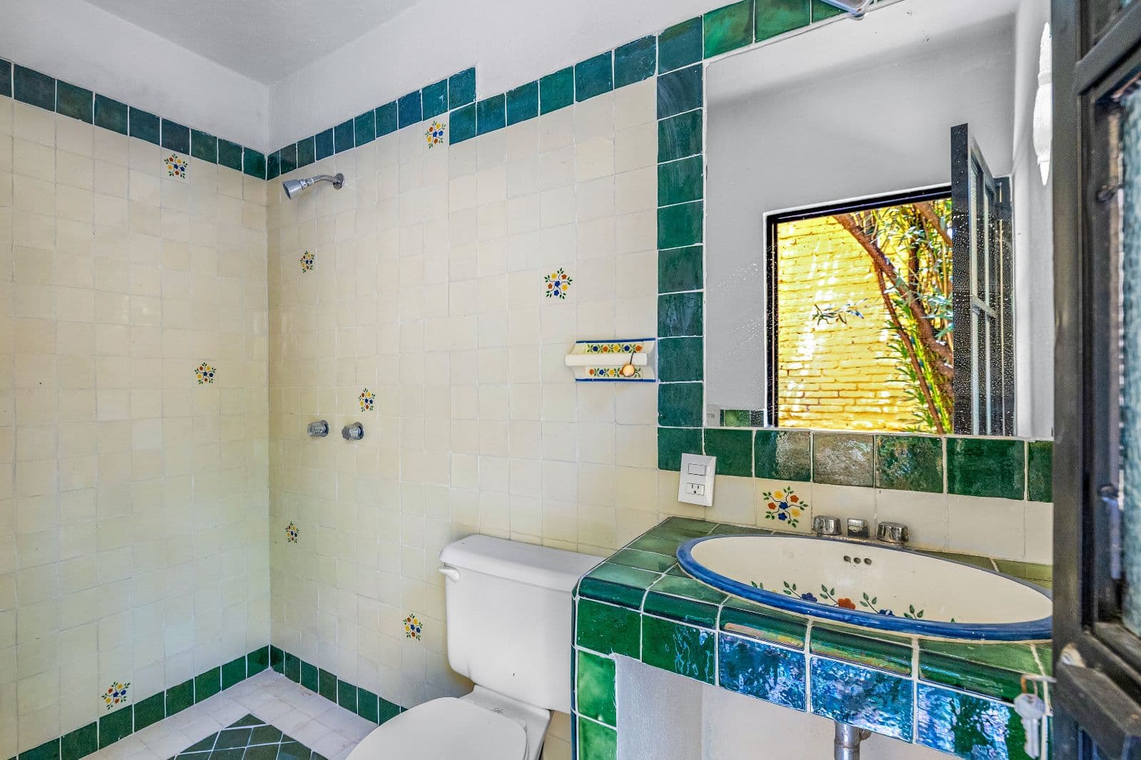 Great Renovation Project — photo 8 of 10
