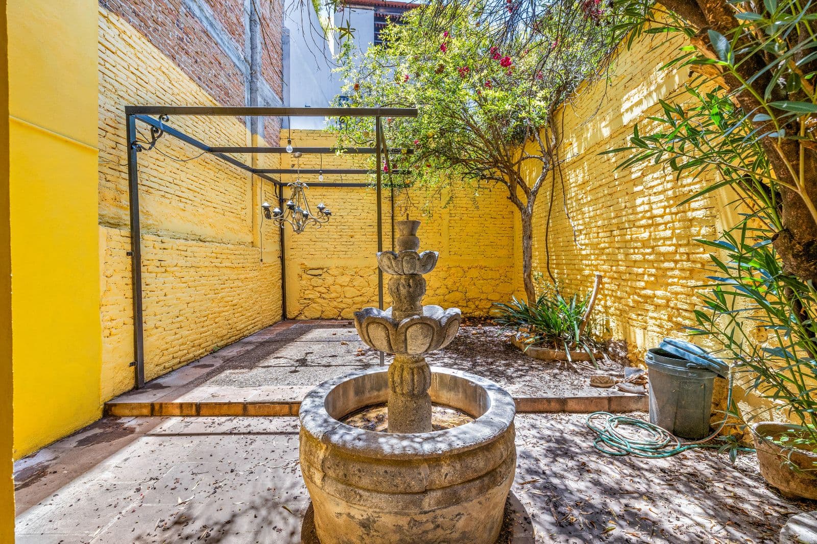 Great Renovation Project — photo 9 of 10