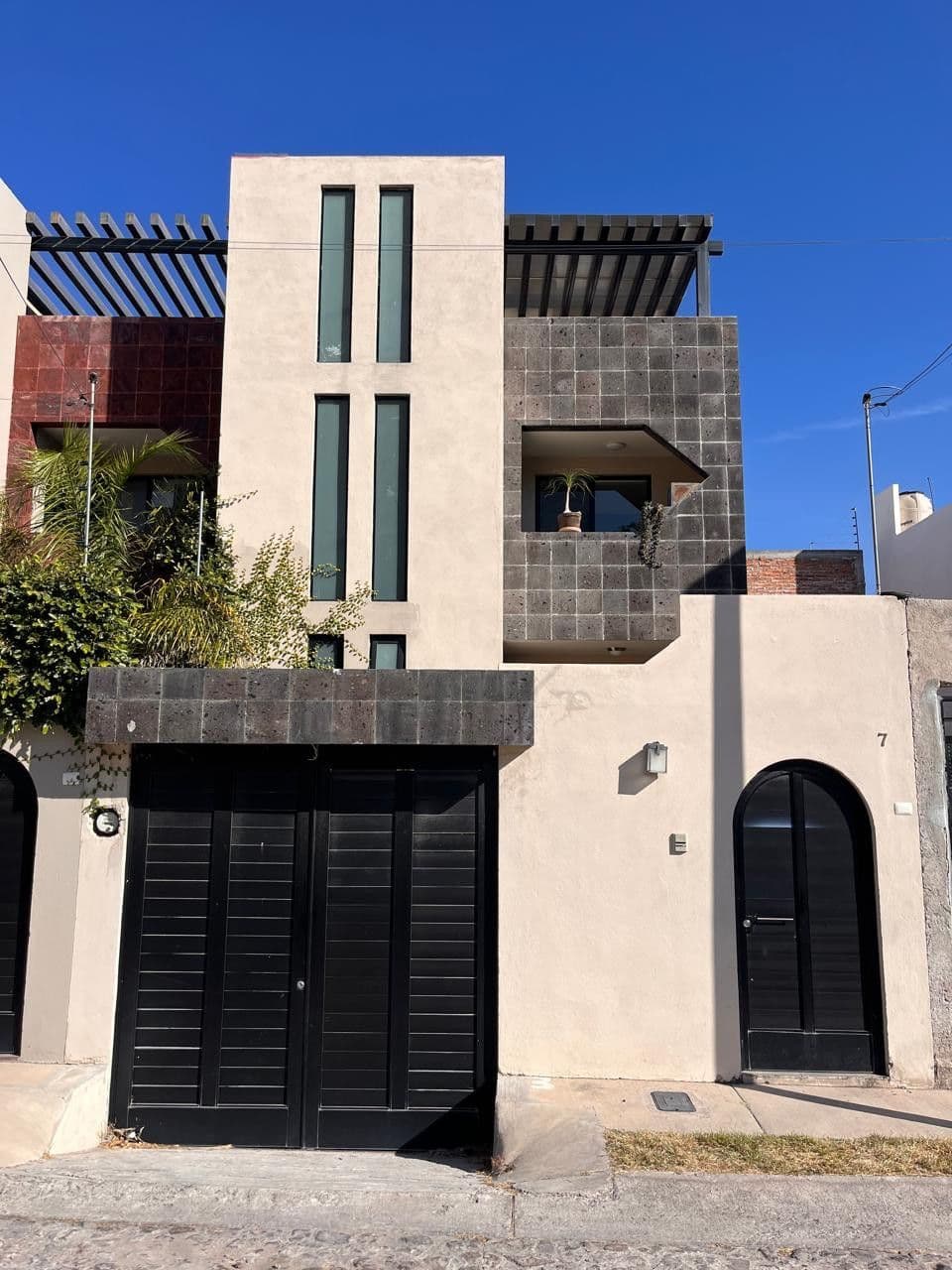 Casa Gogorrón — photo 1 of 10