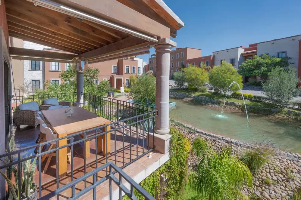 El Milagro Residential – Luxury Amenities — photo 1 of 1