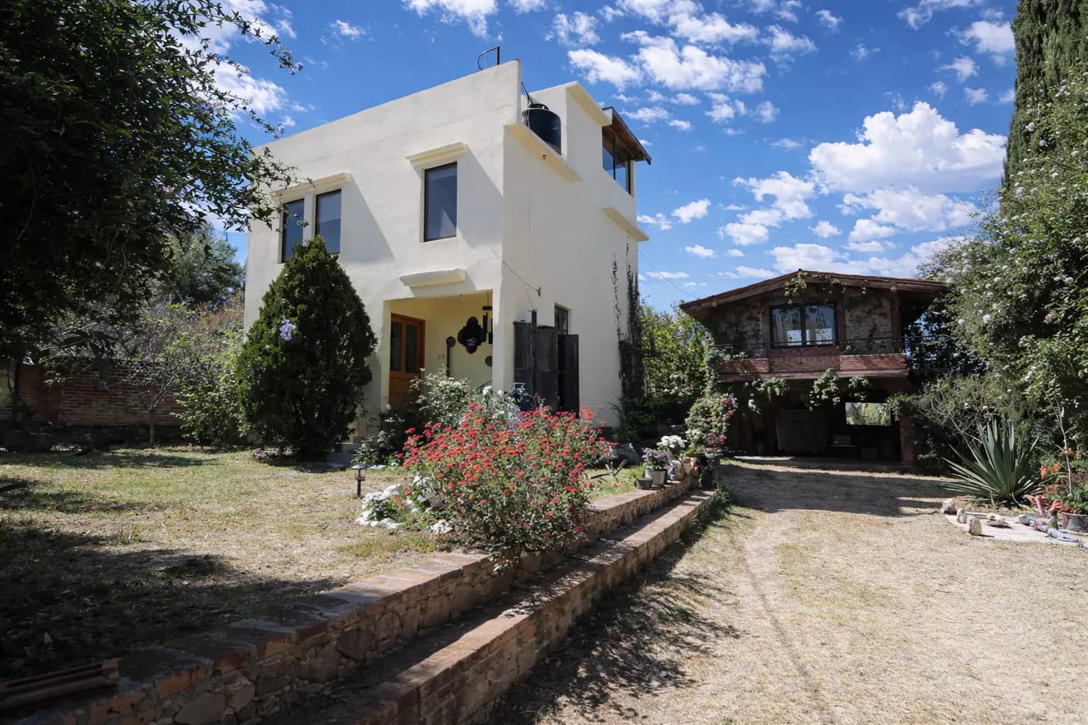 Casa con Casita en Alcocer — photo 1 of 1