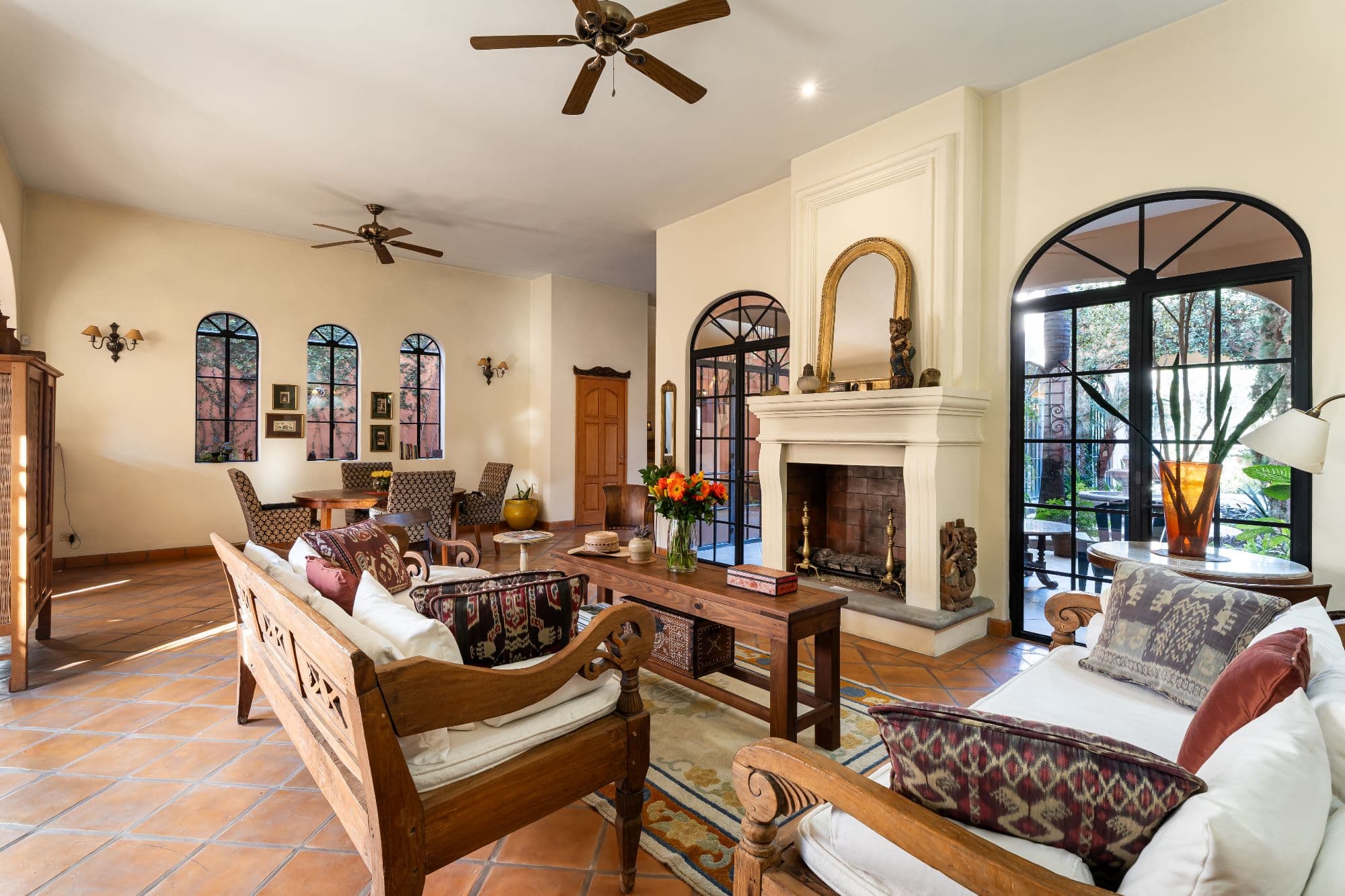 Elegant Casa San Rafael — photo 1 of 1