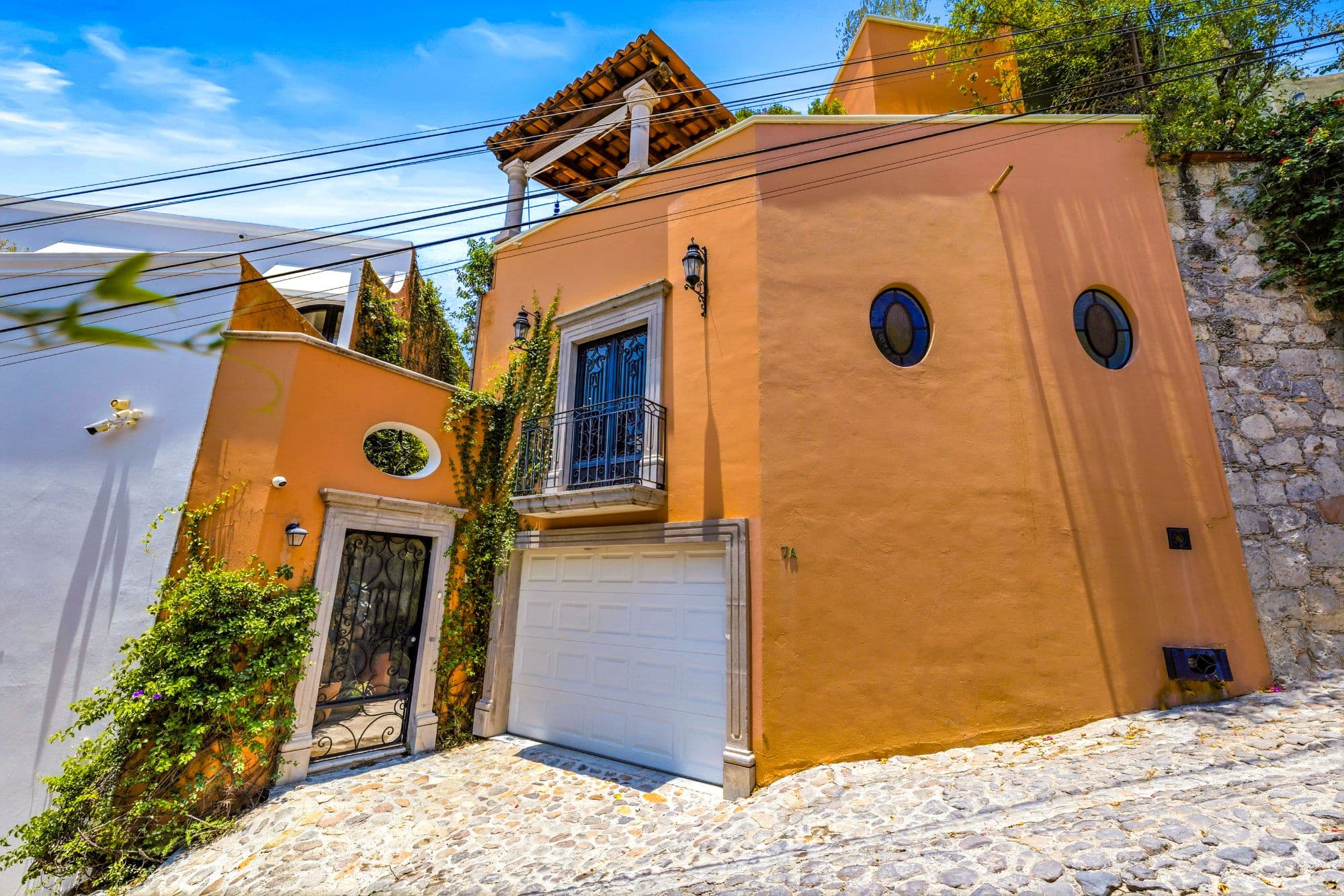 Casa Cascada — photo 1 of 1