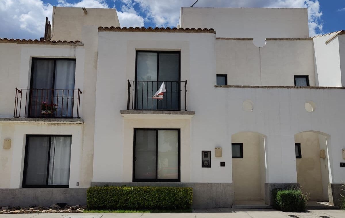 Casa Torre de Piedra II — photo 1 of 1