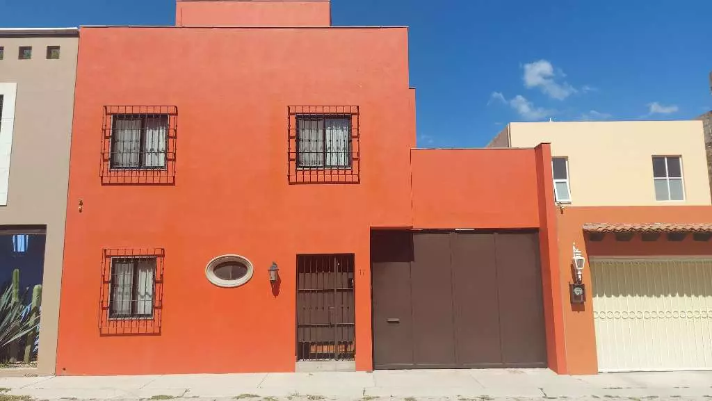 Casa Paseo De La Amistad 17 — photo 1 of 1