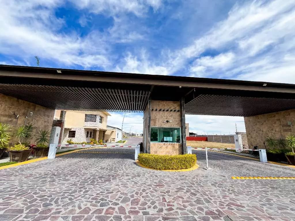 Lot Cumbres De San Miguel-l14m10 — photo 1 of 1