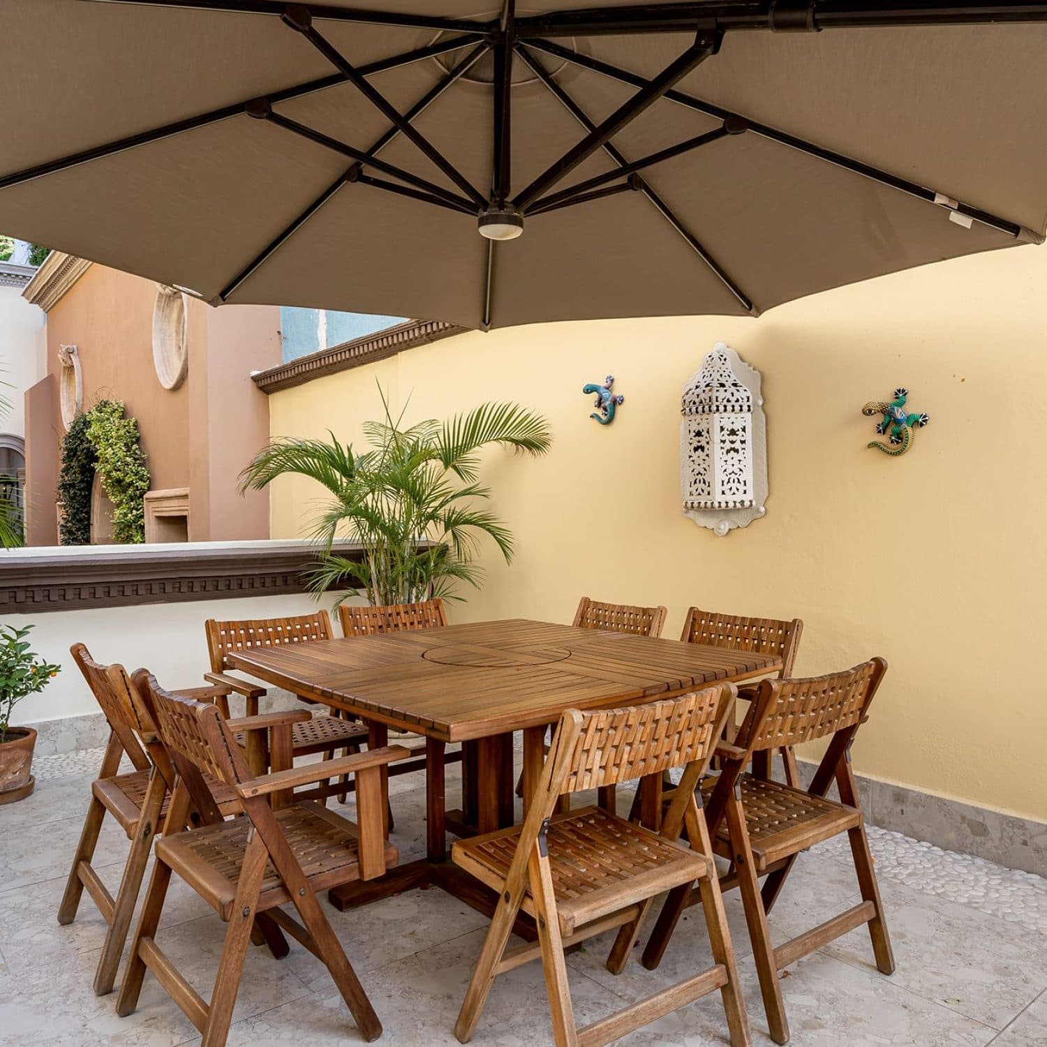 Casa Elegante — photo 2 of 10