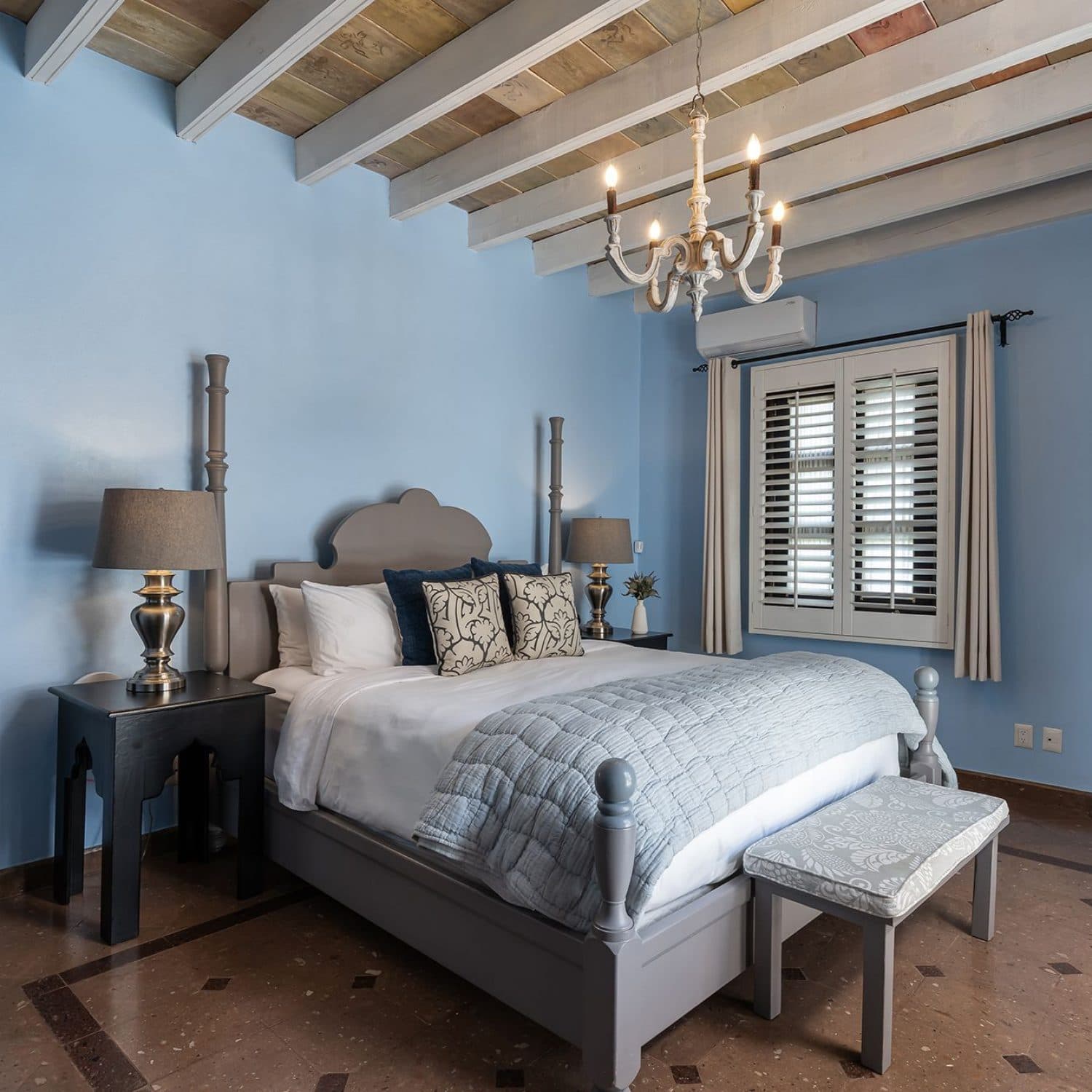 Casa Elegante — photo 9 of 10