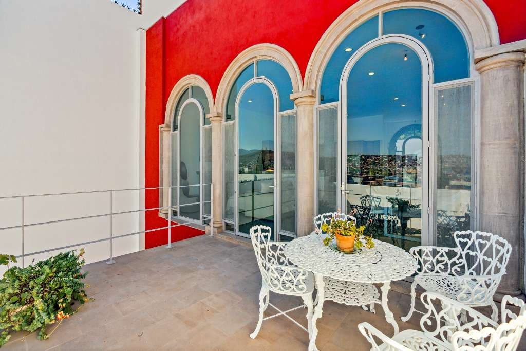 Casa Aura — photo 10 of 10