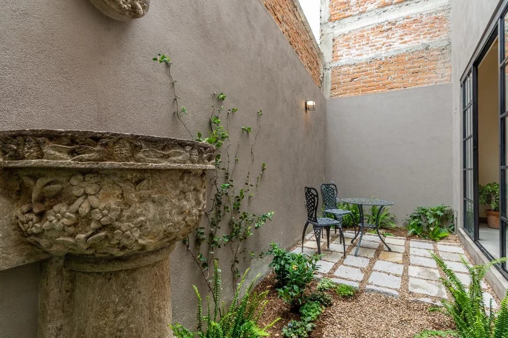 Casa del Murmullo — photo 10 of 10