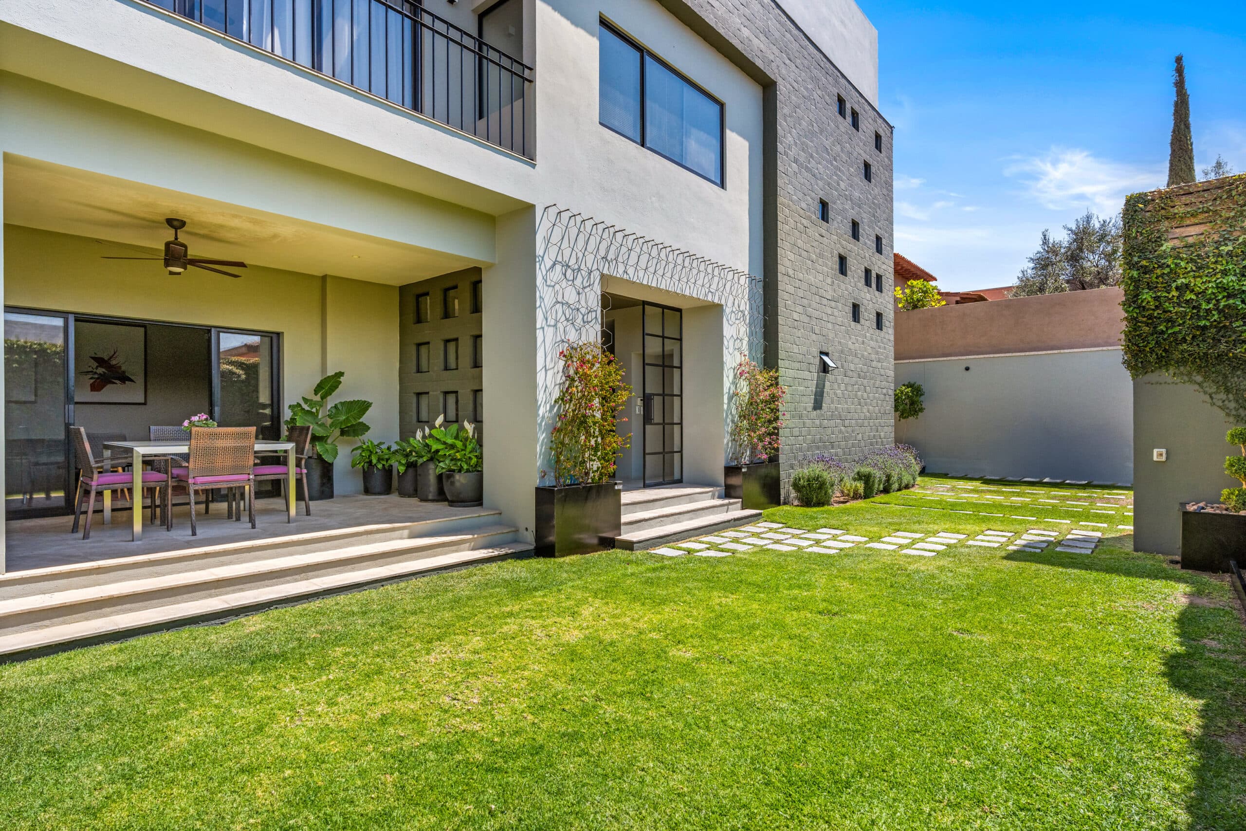 Casa Espana — photo 5 of 10