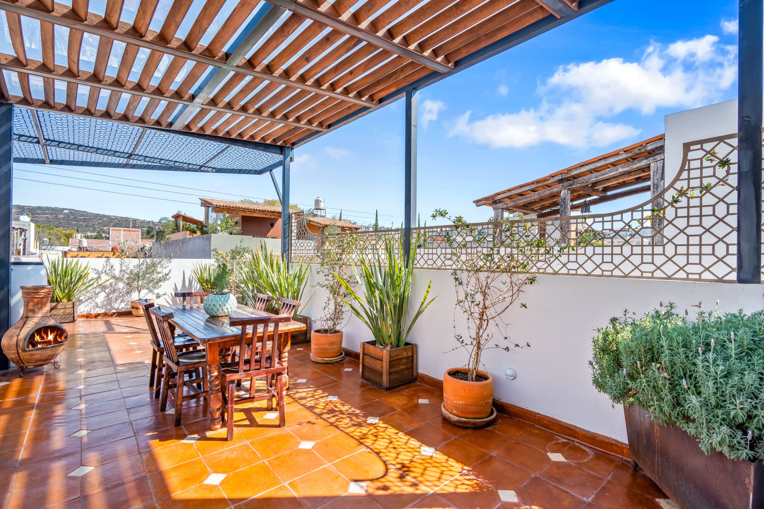 Casa Laguna — photo 6 of 10