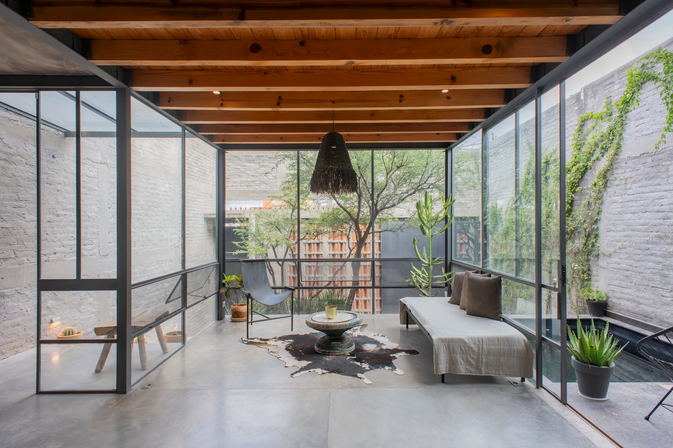 Casa Lumina — photo 4 of 9