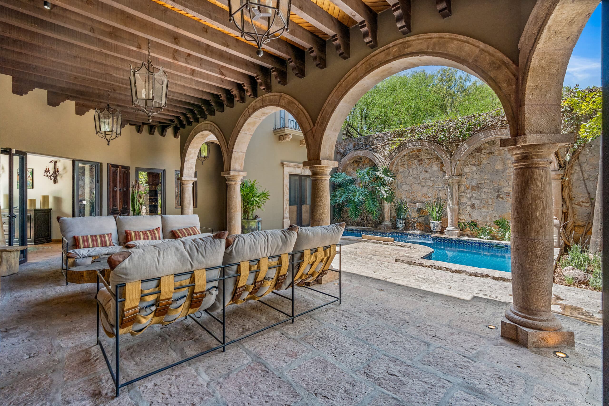 Casa Nola (2nd sale) — photo 3 of 8
