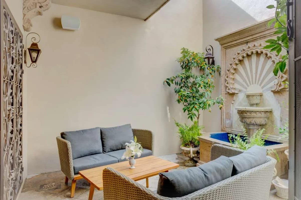 Casa Ocho — photo 4 of 4
