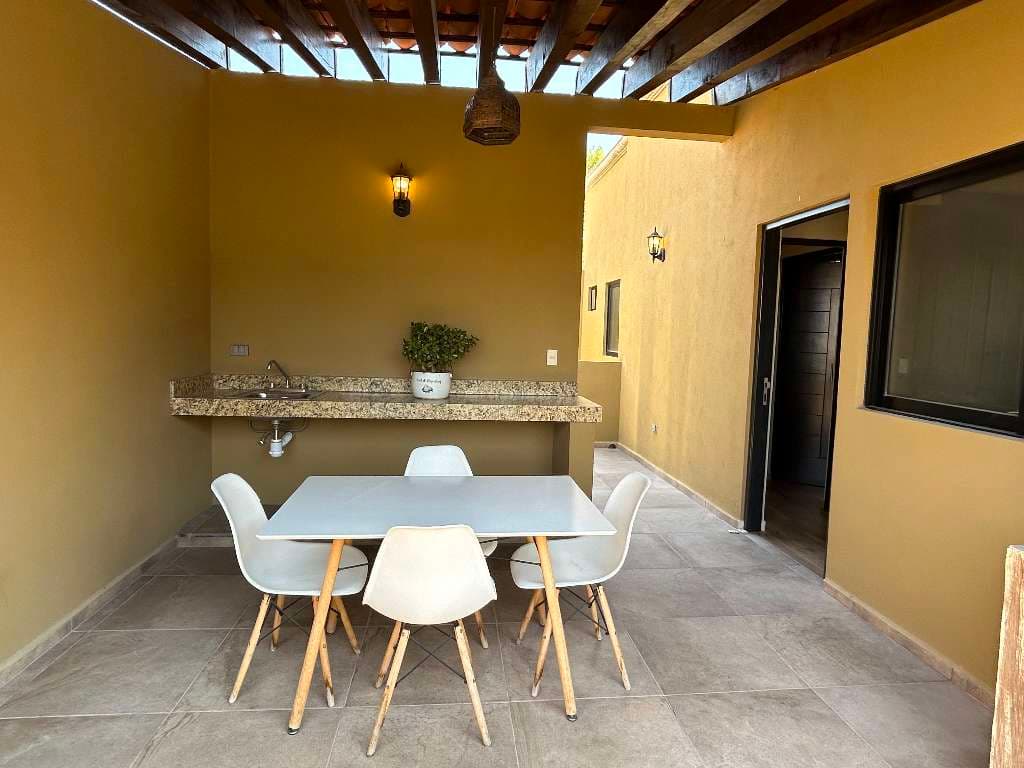 Casa Pericos — photo 6 of 10