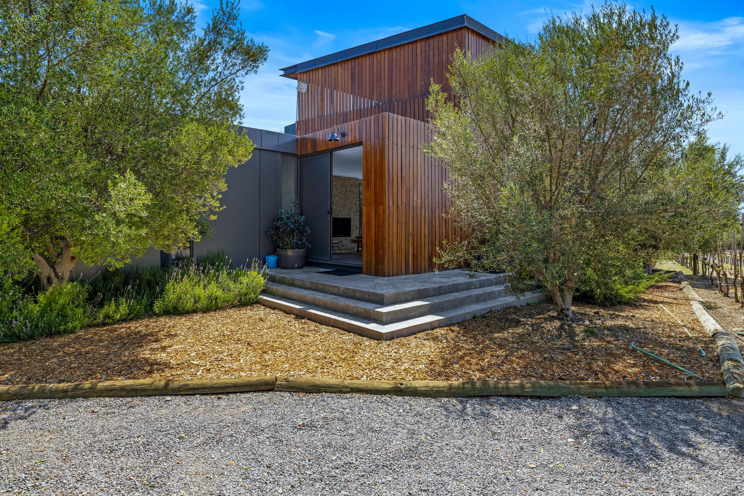 Casa Senderos — photo 1 of 10