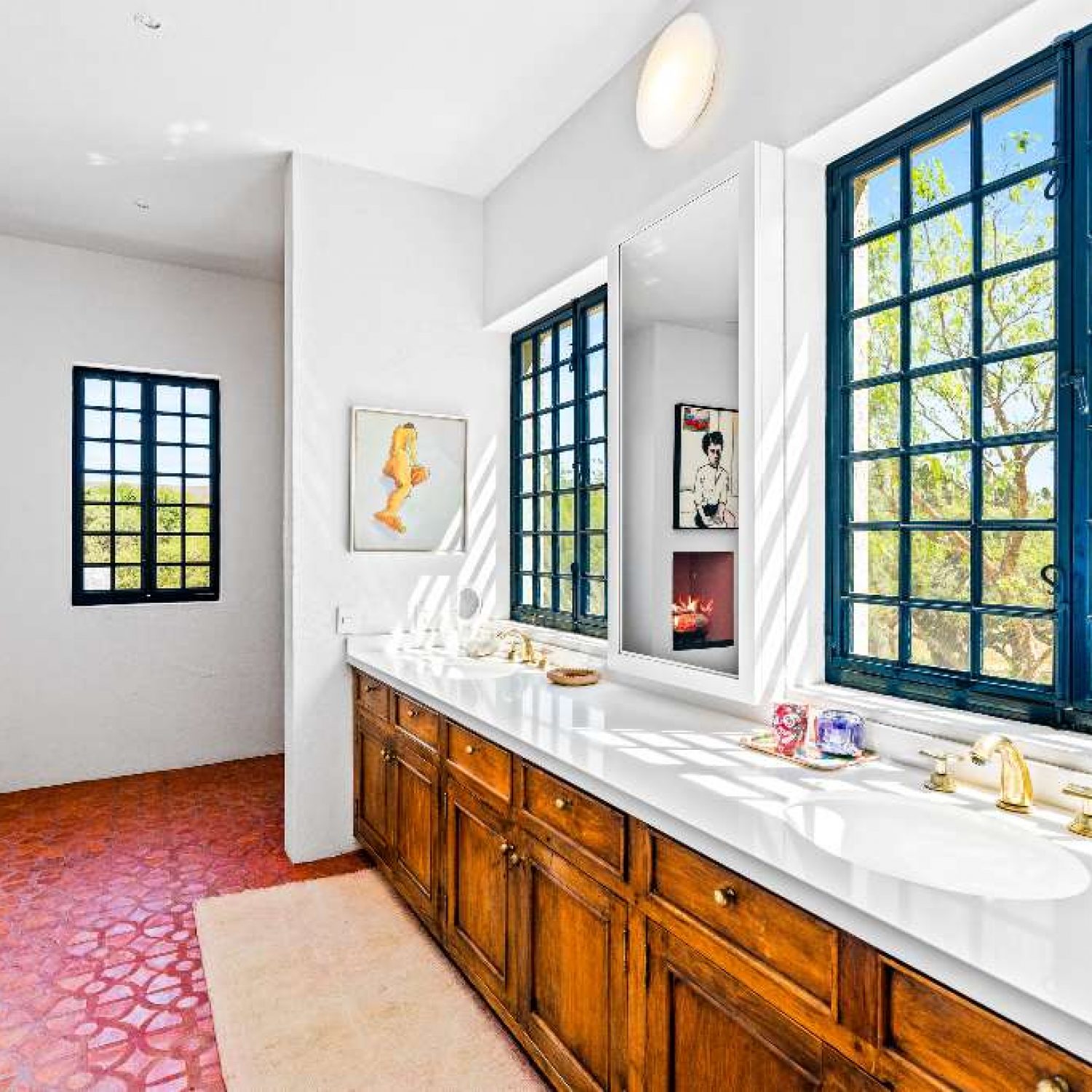 Hacienda Amor Bathroom