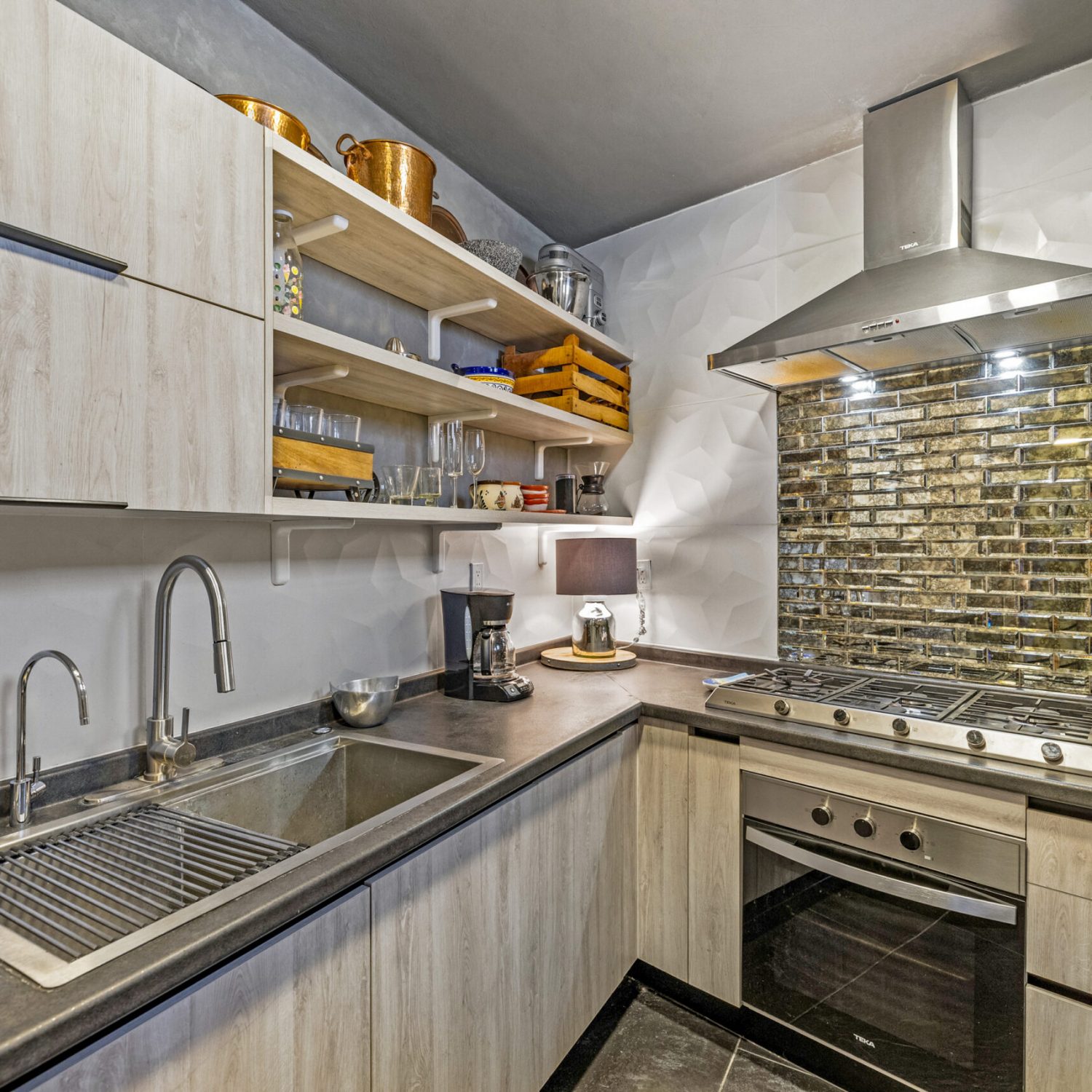 PENTHOUSE QUEBRADA 10