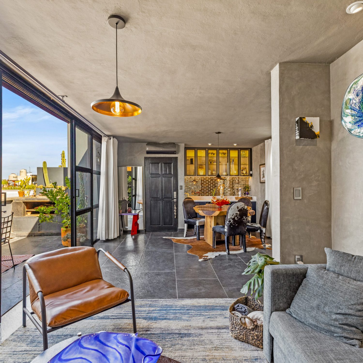 PENTHOUSE QUEBRADA 5