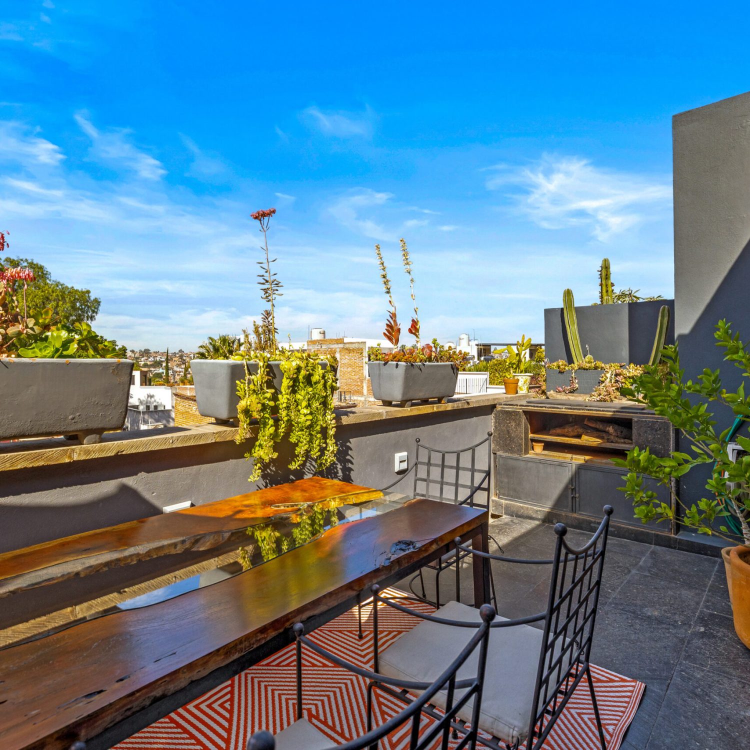 PENTHOUSE QUEBRADA 9