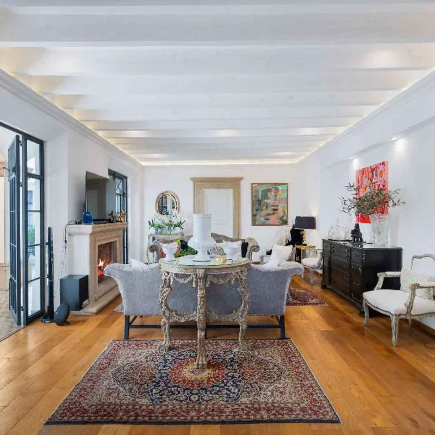 villa-jacaranda-living-room